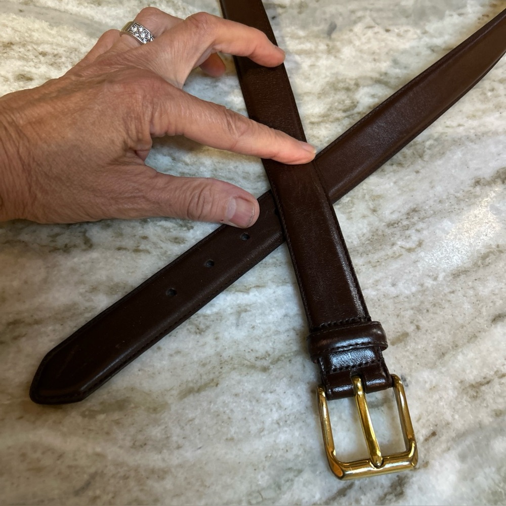 COACH MENS BROWN LEATHER DRESS BELT SZ 42 style 5950 solid brass buckle 1 inch